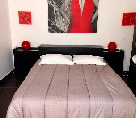 Les Arbousiers 2* Calvi (Corsica)