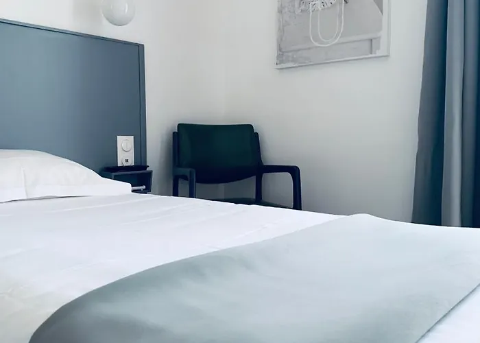 Les Arbousiers Hotel 2*