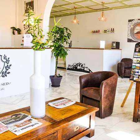 Hotel Les Arbousiers Calvi (Corsica)