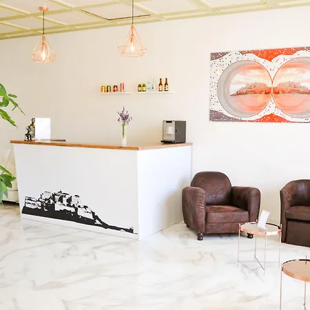 Hotel Les Arbousiers