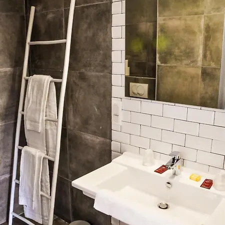 Les Arbousiers Hotel