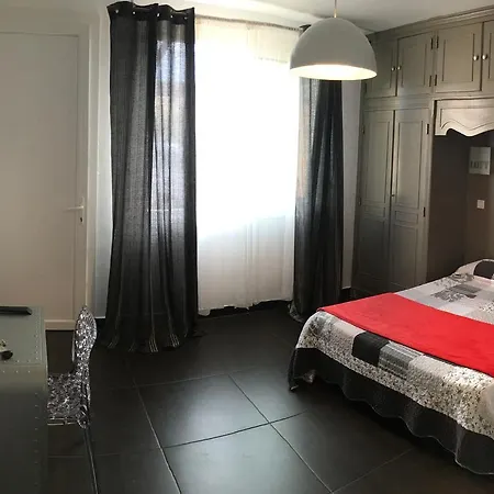 Les Arbousiers Кальви