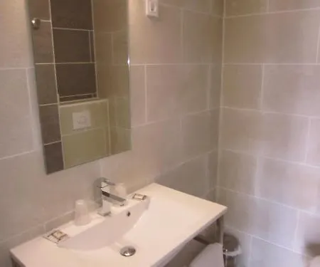 Hotel Les Arbousiers Calvi (Corsica)