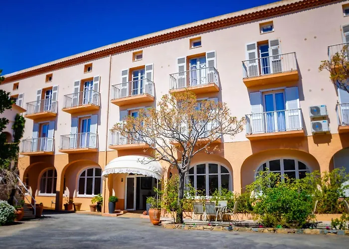 Les Arbousiers 2* Calvi (Corsica)